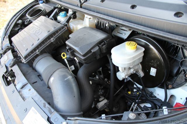 Koelwagen met geïsoleerde laadbak IVECO Daily 35C14 Motor neu ,Carrier Xarios 350