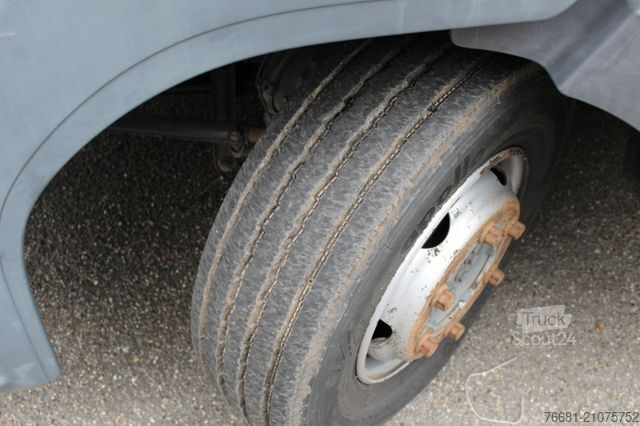 Kühlkoffer-LKW MERCEDES-BENZ Atego  1018 CARRIER SUPRA