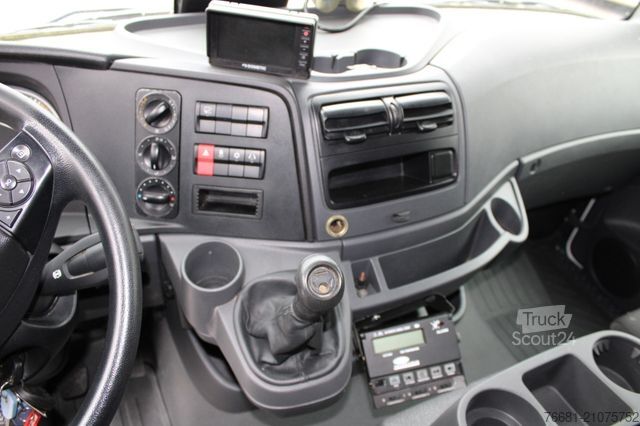 Kühlkoffer-LKW MERCEDES-BENZ Atego  1018 CARRIER SUPRA