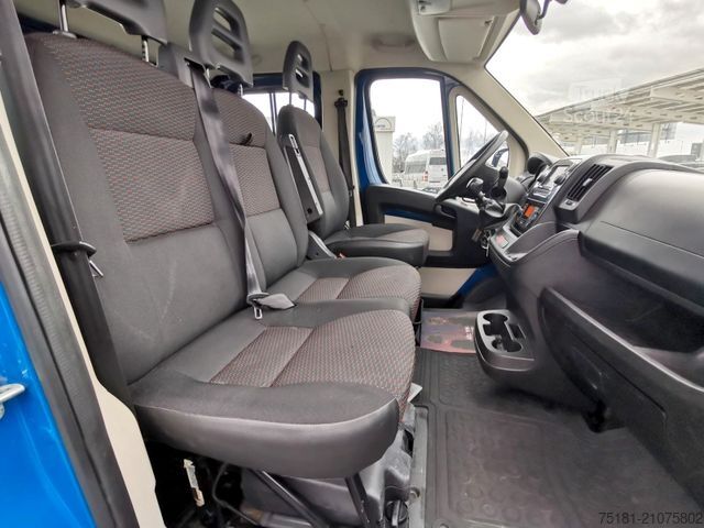 Pritschenwagen PEUGEOT Boxer 2.2HDI/121kw PRITSCHE 3,3M/ 7 SITZE/ AHK