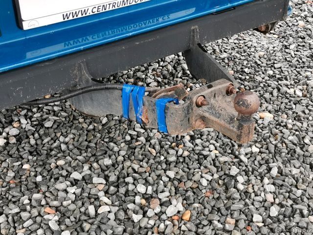 Pritschenwagen PEUGEOT Boxer 2.2HDI/121kw PRITSCHE 3,3M/ 7 SITZE/ AHK