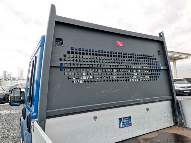 Pritschenwagen PEUGEOT Boxer 2.2HDI/121kw PRITSCHE 3,3M/ 7 SITZE/ AHK