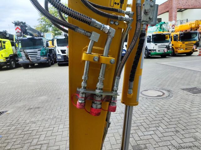 Wheel excavator Komatsu PW 98 MR-10