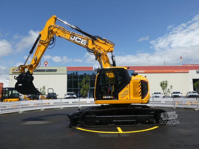 Kurzheckbagger, Verstellausleger, Schild JCB 245 XR LC Kurzheckbagger Planierschild