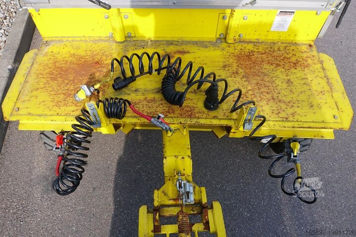 Przyczepy hakowe PEFRA 4000