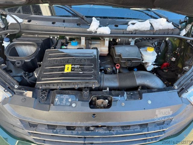 Furgons IVECO 50C18T Daily SZM