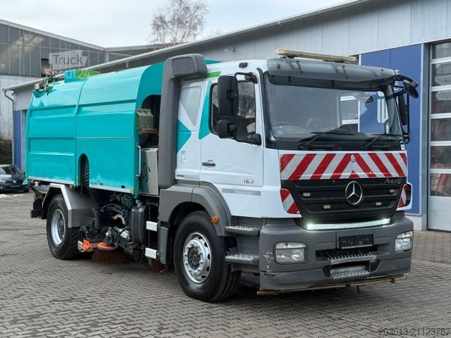 Kehrmaschine MERCEDES-BENZ Axor 1833 Kehrmaschine VAL?air HD 200 - Bar 9 m³