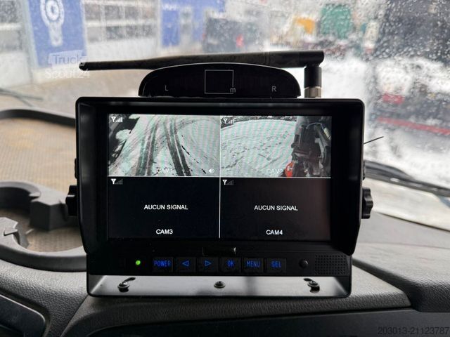 Kehrmaschine MERCEDES-BENZ Axor 1833 Kehrmaschine VAL?air HD 200 - Bar 9 m³