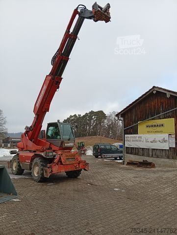 Teleskopický manipulátor MANITOU MRT 1850
