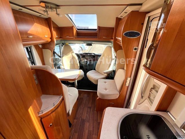 Semi-integrated camper HOBBY T 500 GESC - Einzelbetten - Klima -