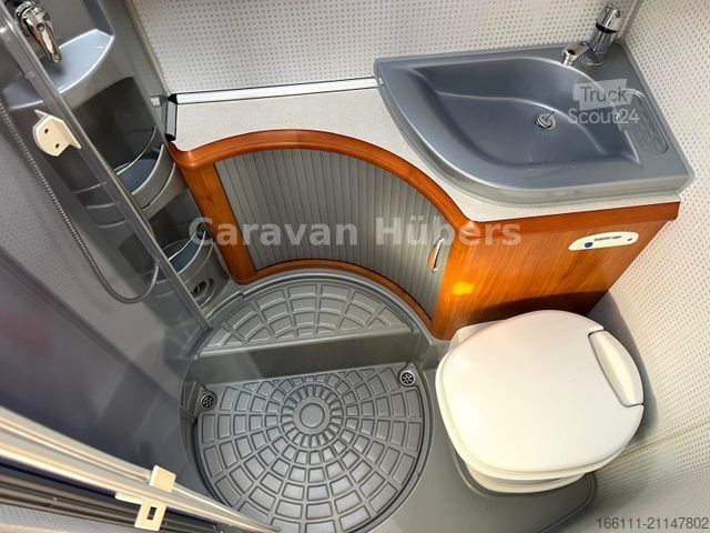 Semi-integrated camper HOBBY T 500 GESC - Einzelbetten - Klima -
