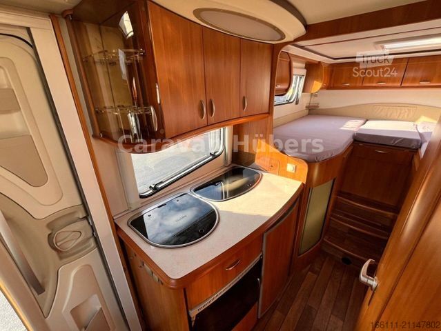 Semi-integrated camper HOBBY T 500 GESC - Einzelbetten - Klima -