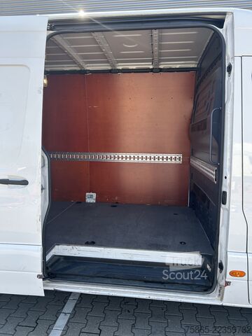 κλειστό βαν Mercedes-Benz Sprinter 319 1.9 CDI / L3 H2 / Loadlift 500 kg ...