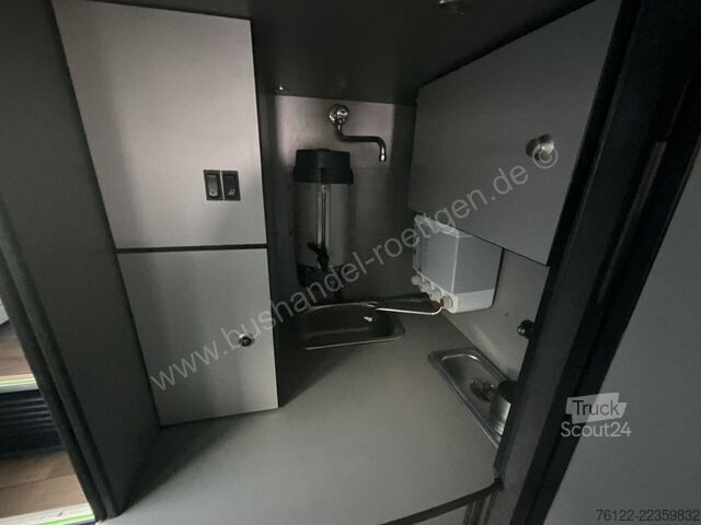 Dubbeldekkers Neoplan Skyliner L