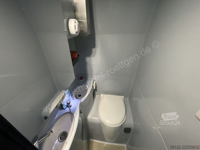 Dubbeldekkers Neoplan Skyliner L