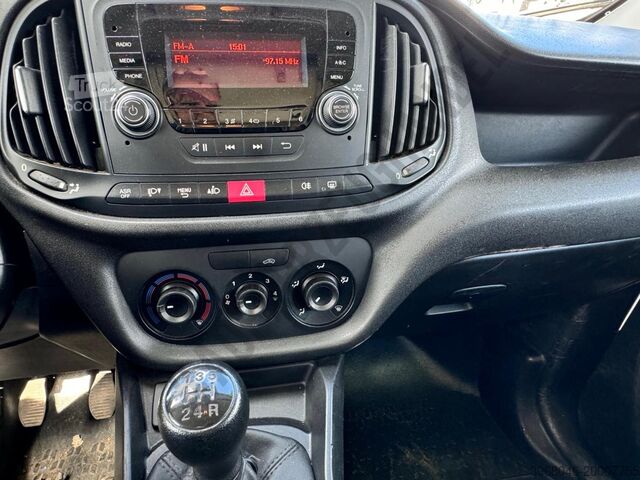 Refrigerated box vans Fiat Doblo - Carrier Xarios 200
