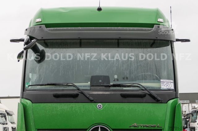 Objemový tahač MERCEDES-BENZ 1848 Actros 5 L Retarder 2-Tanks Brandschaden