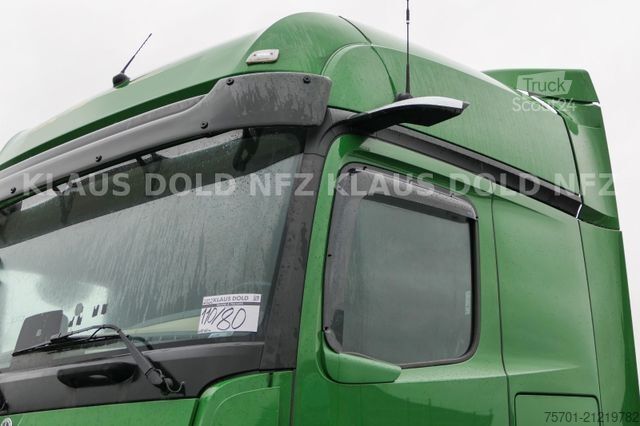 Objemový tahač MERCEDES-BENZ 1848 Actros 5 L Retarder 2-Tanks Brandschaden