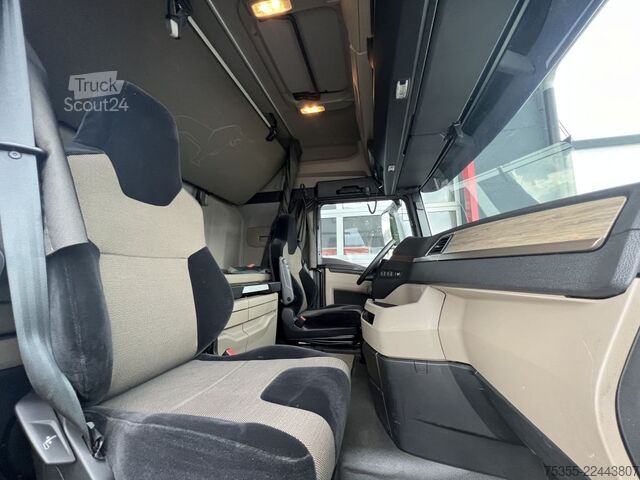 Standard SZM MAN TGX 18.510 Kipphydraulik Klima Retarder ACC LED
