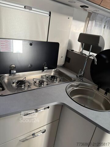 Integrated camper Etrusco I6900