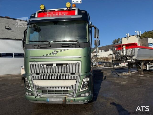 Krano sunkvežimis Volvo FH16 8x4 Tridem Crane Truck with 2014 26 t/m Palfi