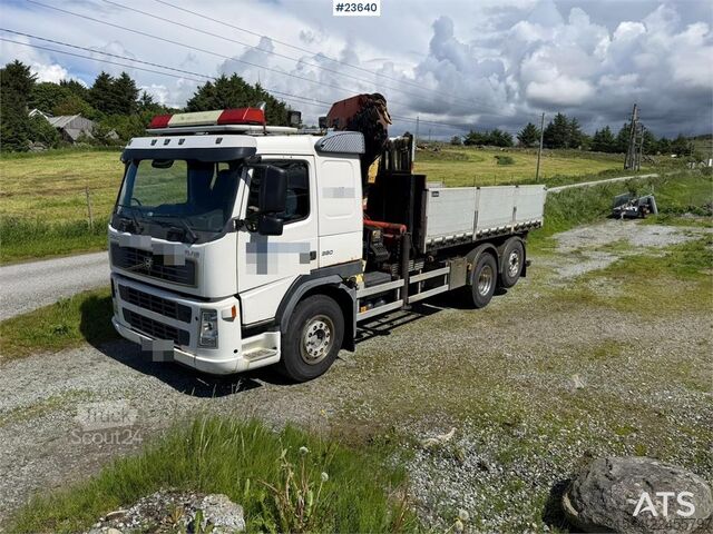 Camión grúa Volvo FM 6x2 crane truck with tipper and a 20t/m Palfing