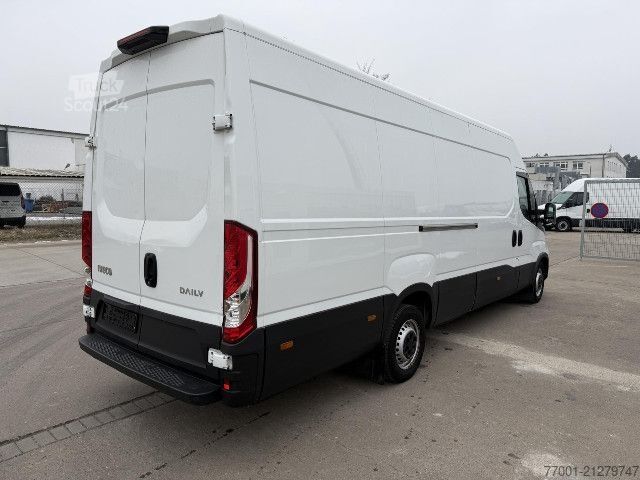 Panelinis furgonas IVECO 35S16V MAXI / Klimaautomatik / PDC