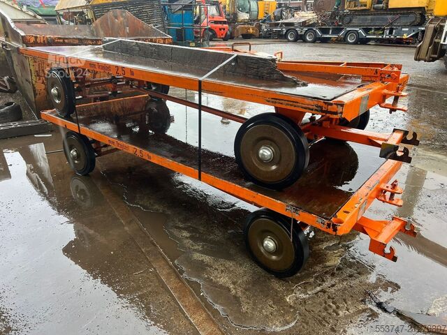 Lastbil med plattform  Seacom ASL