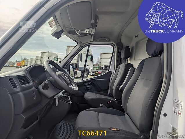 Plataforma elevatória Renault Master 145.35 nacelle