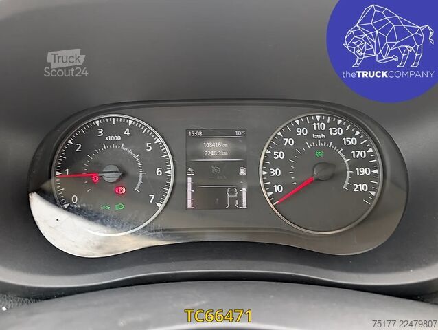 Plataforma elevatória Renault Master 145.35 nacelle