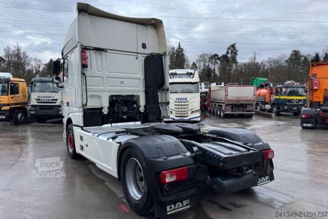 Standardni vlačilec DAF XF460 4x2