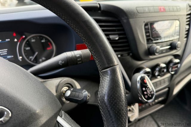 Camion bâché IVECO Daily 35S18 Hebebühne