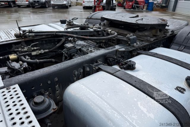 Tractor estándar MERCEDES-BENZ Arocs 1843 4x2 Hydraulik