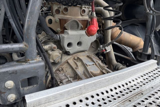 Tractor estándar MERCEDES-BENZ Arocs 1843 4x2 Hydraulik