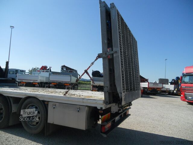 Standard nyergesvontató Iveco X-WAY AD320S480