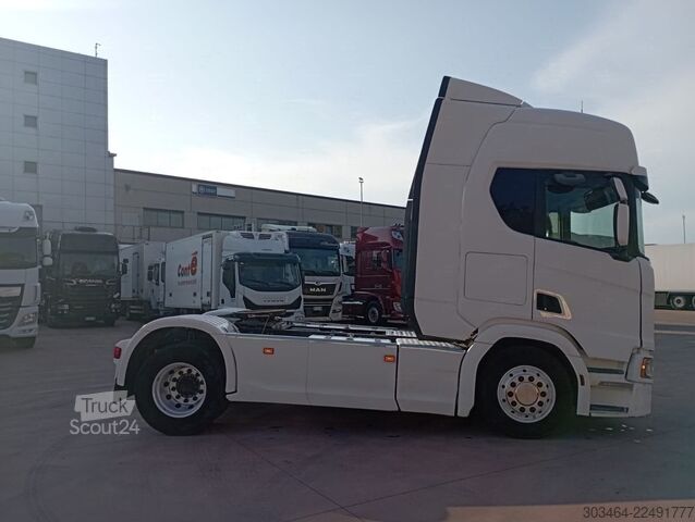 Standart çekici ünitesi SCANIA R 500 4x2UNICO PROPRIETARIO con Garanzia