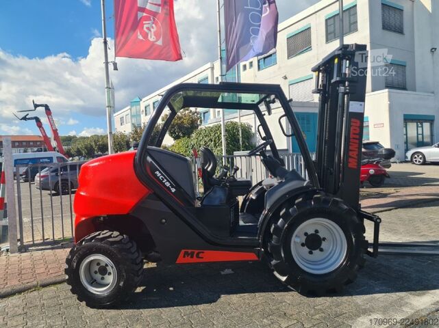 Terepemelő targonca Manitou MC 18.4 Stage3B