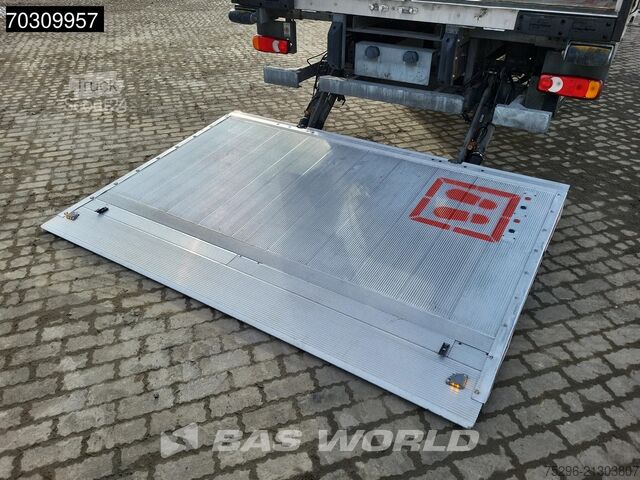 Trasporto refrigerato/congelato DAF LF 210 4X2 Thermoking T-1200R Tailgate Automati...