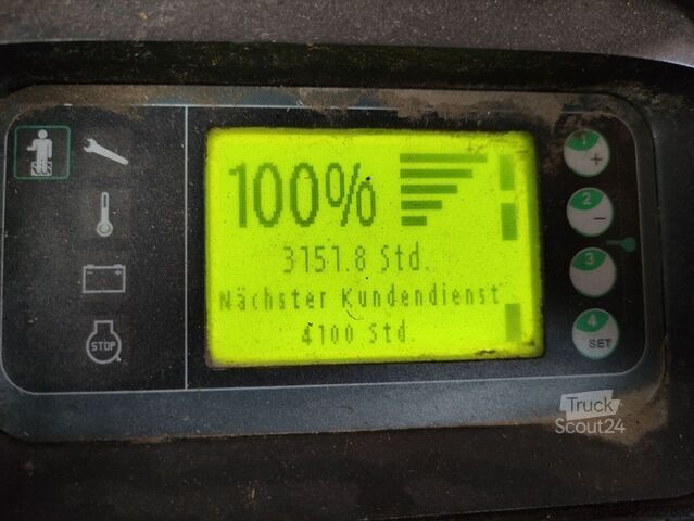 Empilhadores de paletes Linde D14SPi/133 (Standplattform-Doppelstock)