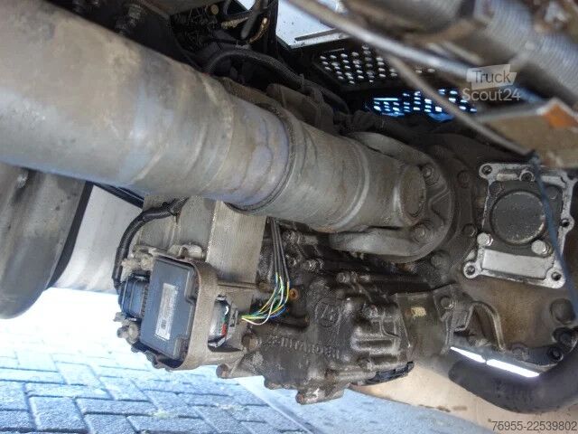 Standard-SZM DAF XF 105.460 intarder airco,manual gearbox