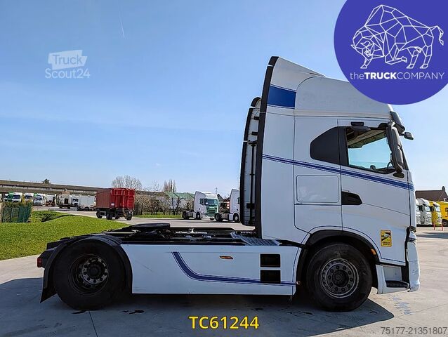 Standaard-SZM Iveco S-Way 510