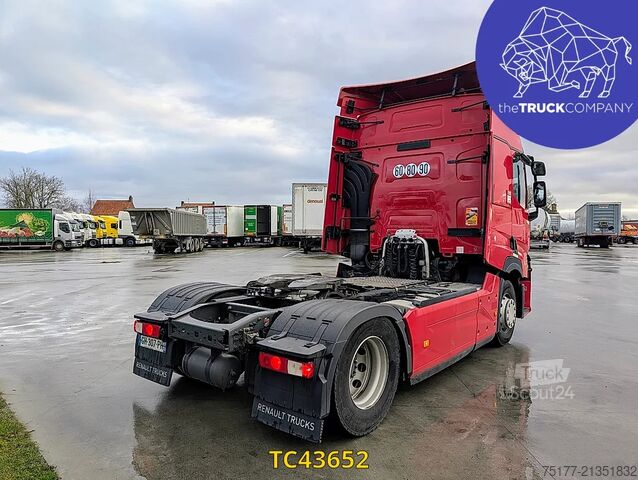 Standard-SZM Renault T 520