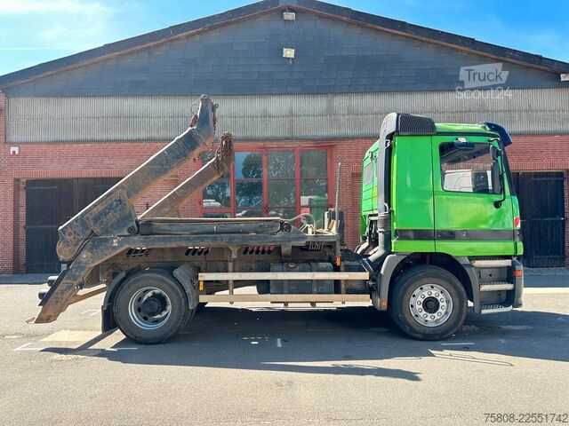 Skip truck MERCEDES-BENZ Actros 1840 Blatt Blatt Kupplung