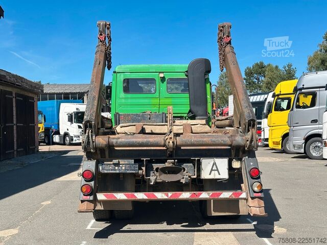 Skip truck MERCEDES-BENZ Actros 1840 Blatt Blatt Kupplung
