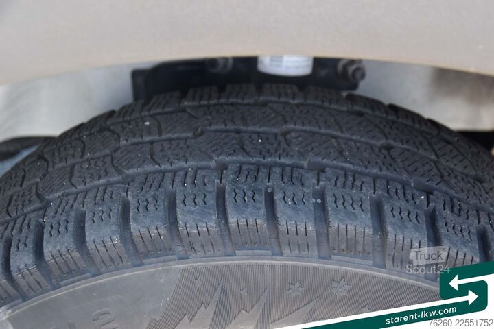 Kassevogn FORD Transit 2.0 L2H2 AHK Klima Tempomat PDC