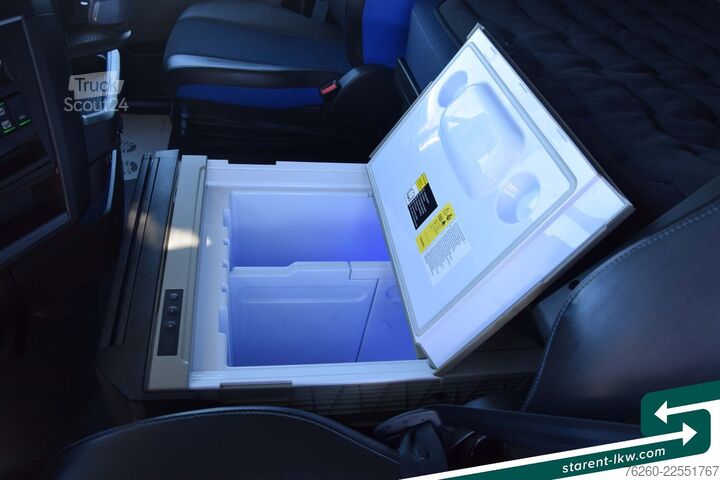Standartinis vilkikas VOLVO FH 500 AERO XL CMS VEB+ LED-Sicherheitspaket