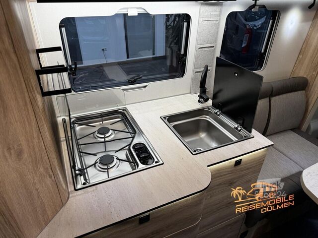 Yarı entegre karavan EURAMOBIL Profila T 720 EF Mondial Pack FAS Zusatzbett