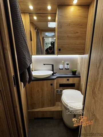 Yarı entegre karavan EURAMOBIL Profila T 720 EF Mondial Pack FAS Zusatzbett