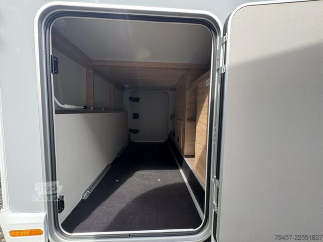 Halvintegreret autocamper KNAUS L!VE WAVE BLACK SELECTION 650 MEG