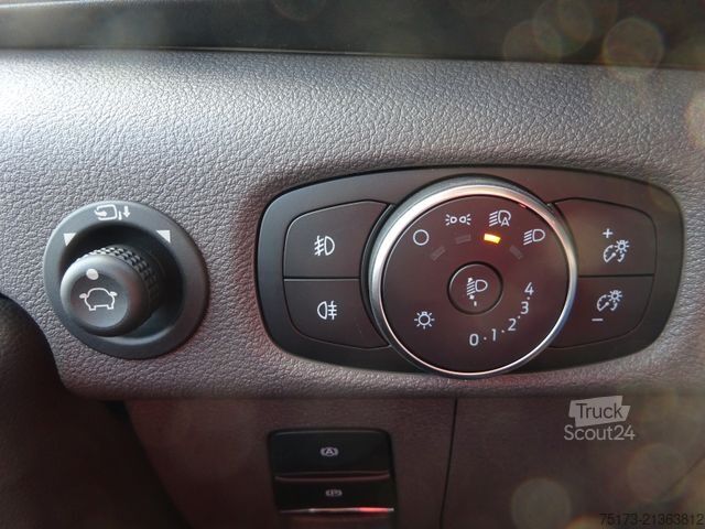 Minibus FORD Transit Kombi Trend 350 L3H2 360Kam Navi Klima